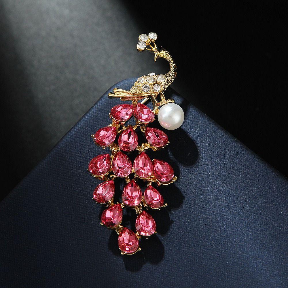 Retro Peacock Brooch Luxury Crystal Corsage Pin Jewelry Accessories Peacock Collar Pins Wedding