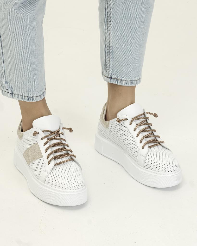 Кроссовки перфорированные Krula 6903 36 белые кожа