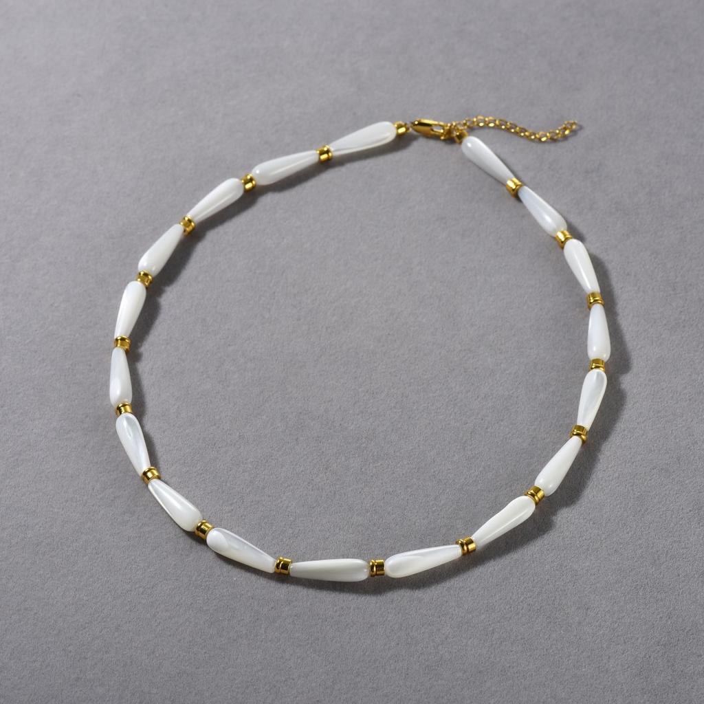 Ветер Просто Мода Позолоченная 18K Настоящим Золотом Белый Камень Бусины Цепочка на Ключицы Уникальное Легкое Люксовое Ожерелье