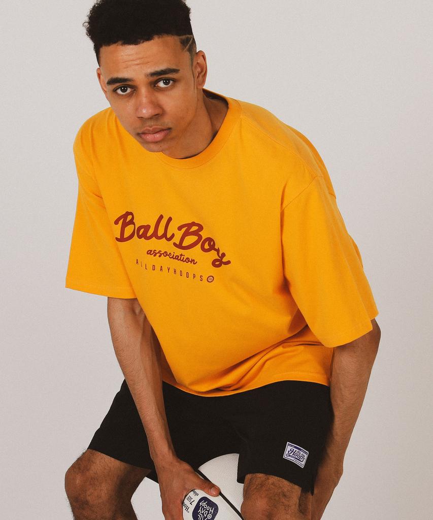 ALL DAY HOOPS Bba Logo Short Sleeve T-Shirt Mustard