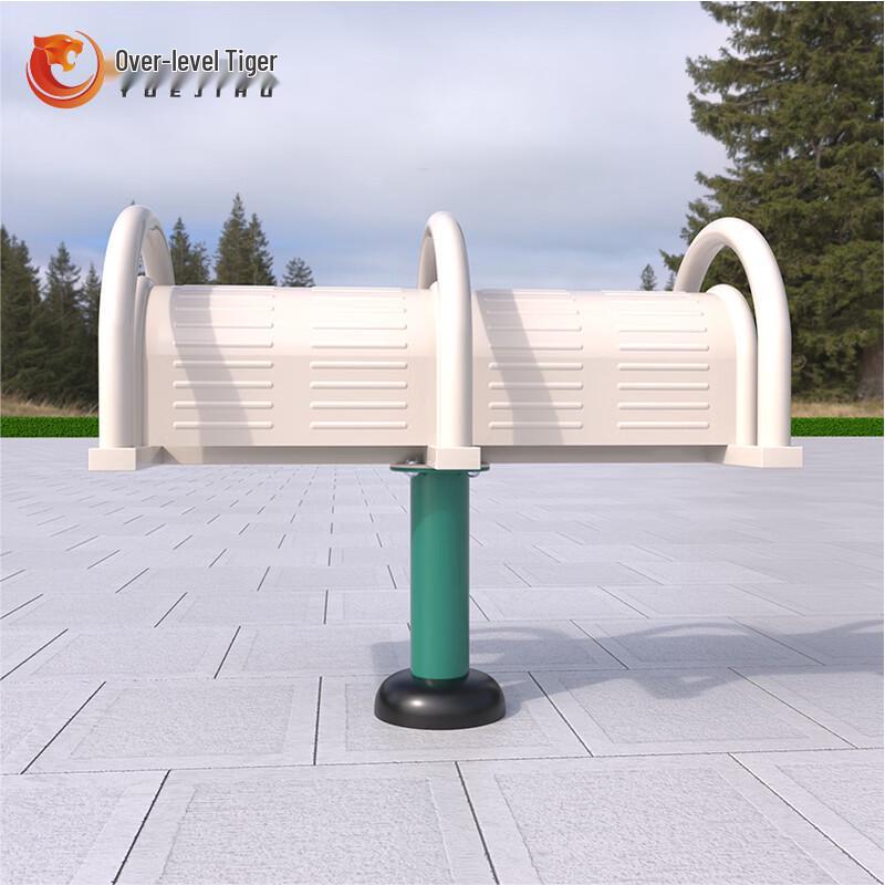 Outdoor Waist and Back Stretcher