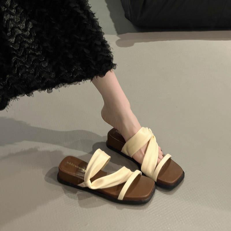 Soft Leather~ Thick-soled Square Head with Cool Slippers, Women Wear Retro Temperament with Skirts, Sandals, and Two Slippers.