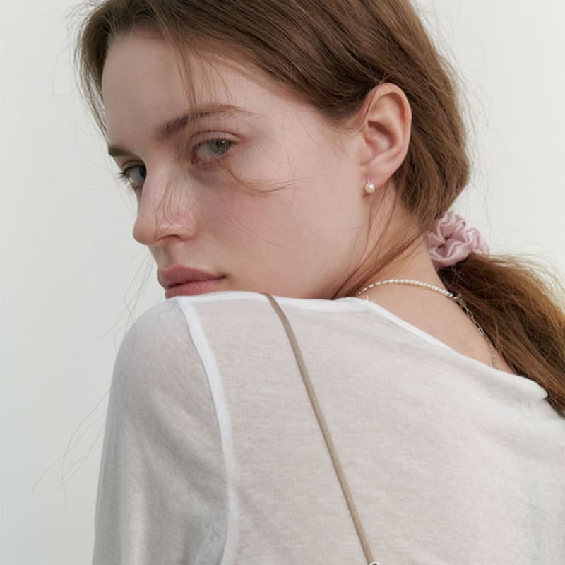 LOVE ME MONSTER [Silver] 5mm Pearl Ring Earrings (L241MER070)