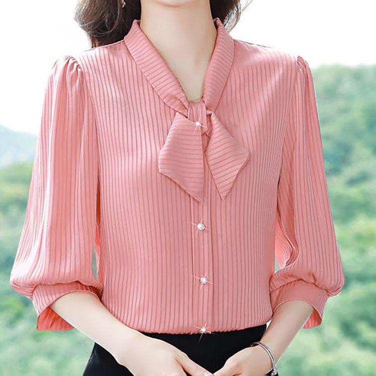 Summer Women's Seven Quarter Sleeved Mom's V-neck Loose Slimming Top Chiffon Shirt