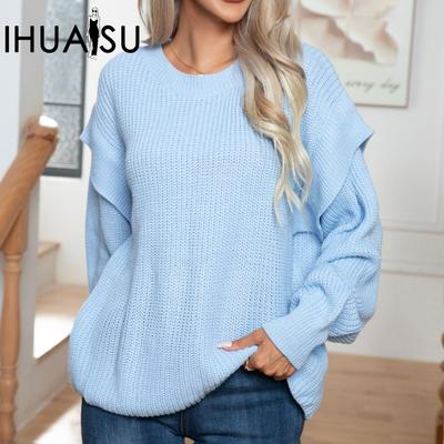 Женский свободный трикотажный свитер с заниженной линией плеч и длинными рукавами