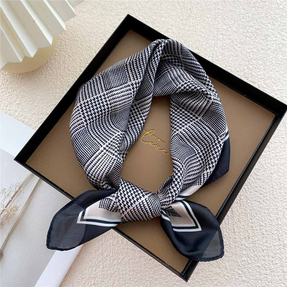 53CM Silk Scarf Small Square Scarf Versatile For Women Spring And Autumn Thin Design Fashionable And Stylish Decorative Scarf Professional Flight