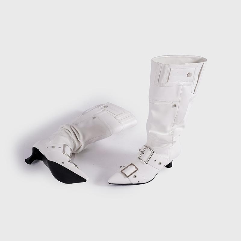 Остроносая металлическая пряжка высокие сапоги на каблуке ретро маленьком каблуке модные сапоги Spice girl длинные сапоги женские