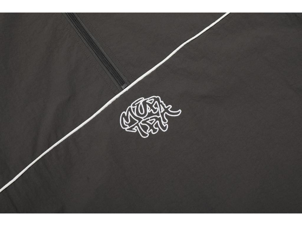 Комплект: ветровка Mertra в ретро-стиле с цветовыми блоками и спортивные брюки