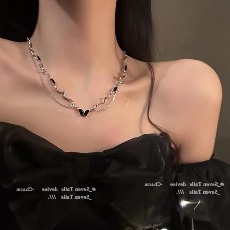 Волнистое неправильное ожерелье-бабочка: Роскошная цепочка на ключицы с уникальным дизайном для женщин