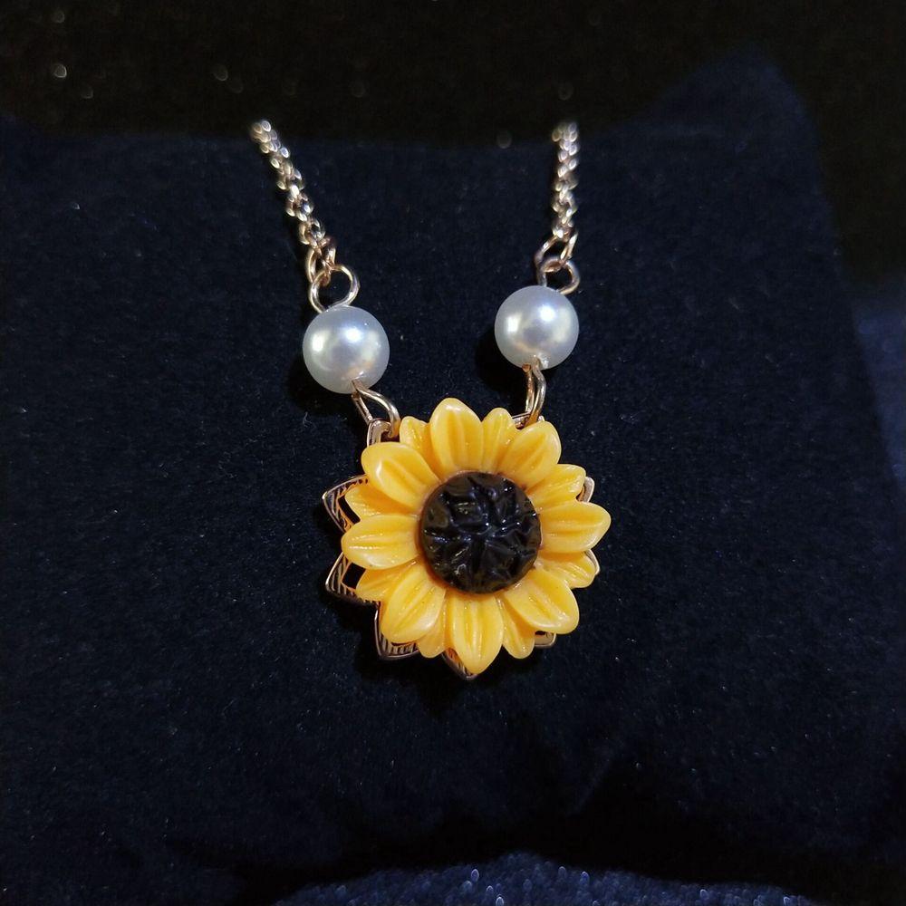 Women Romantic Jewelry Gold Plated Sunflower Necklace Chain Pearls Flower Pendant