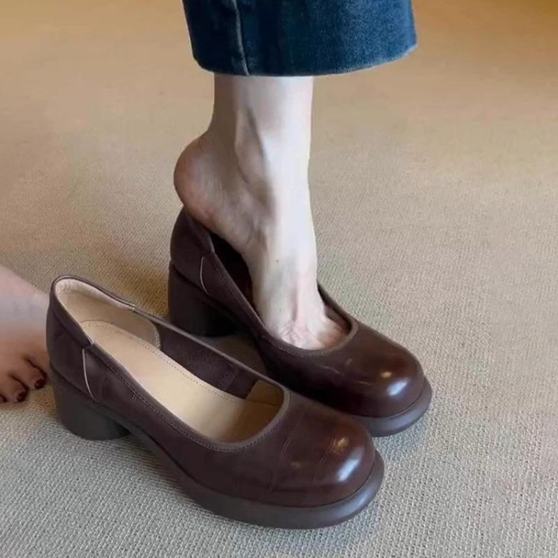 Модные Горячие Продажи 2025 Женские Туфли на Высоком Каблуке с Квадратным Носком Весенние Легкие Кроссовки Модные Балетки Женская Рабочая Обувь Удобная для Работы