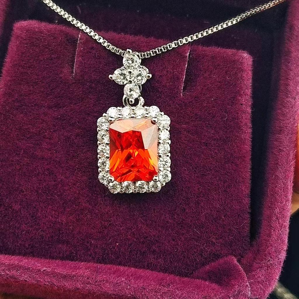 The Same Simulated Diamond Rectangular Pendant Necklace Women's Fashion Versatile Zircon Pendant First Product