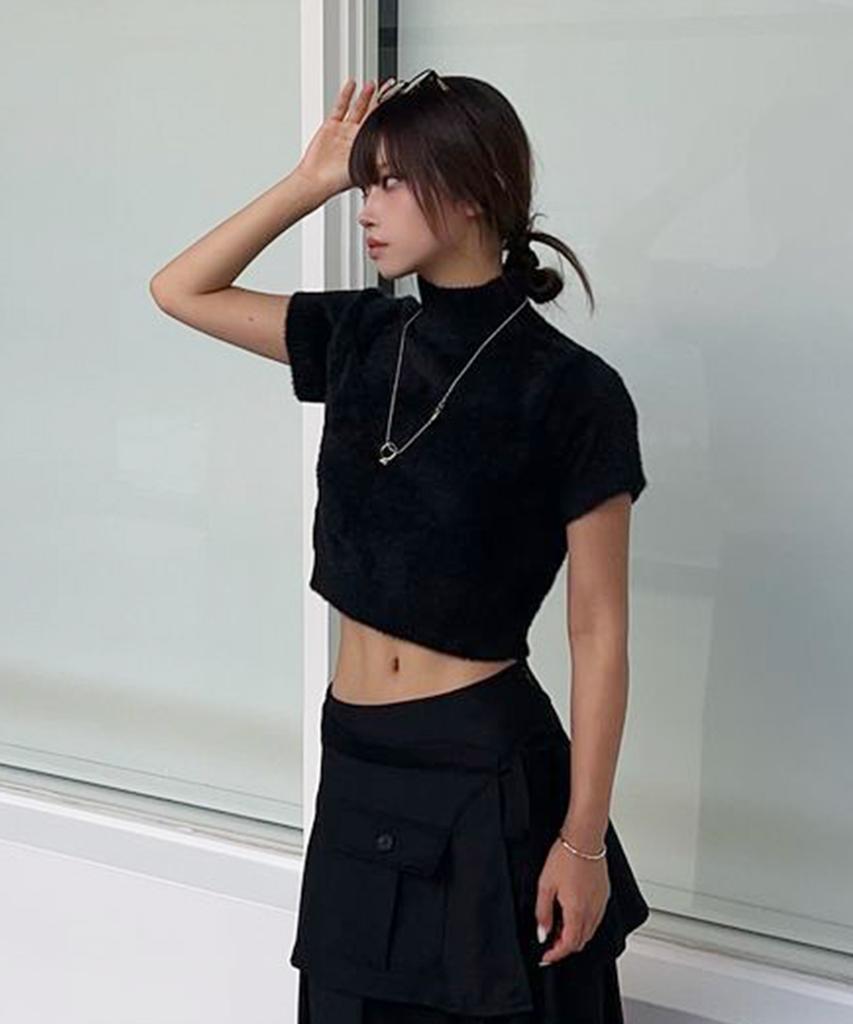 RuNaKi'Hu' Wxk010 Cotton Candy Crop Short Sleeve Knit (Black)