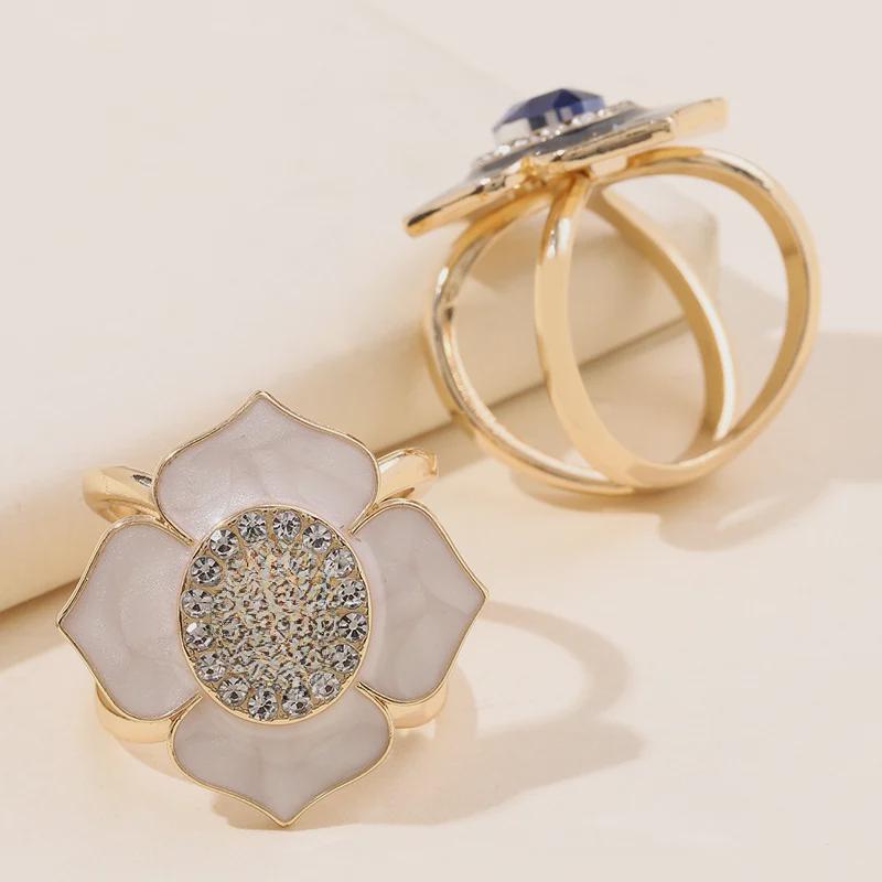 Elegant Gem Scarf Buckle: High-end Women's Accessory for Scarves, Small Square Towels, Coats & Belts