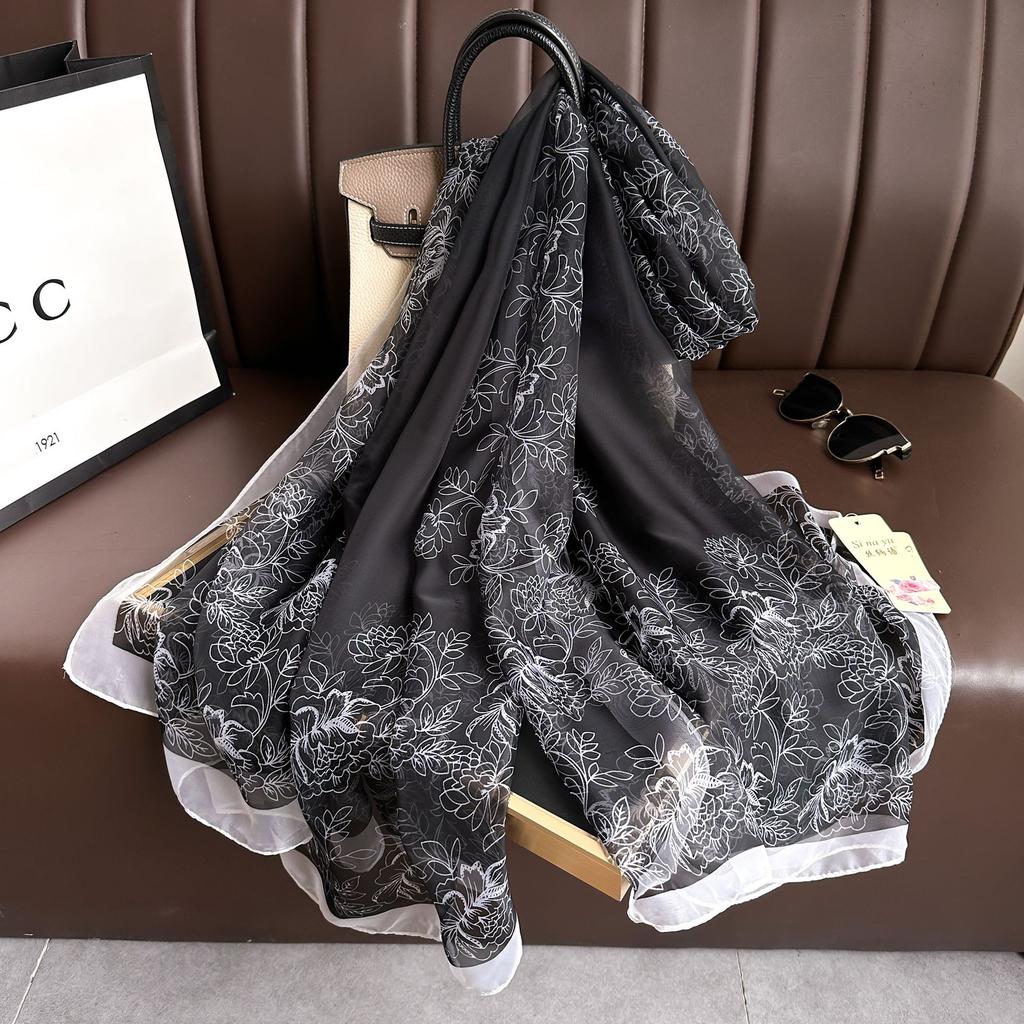 Silk Scarf for Women In Spring Autumn and Winter Middle-aged and Elderly Mothers Warm and Versatile Super Large Scarf Literary Style Travel Scarf