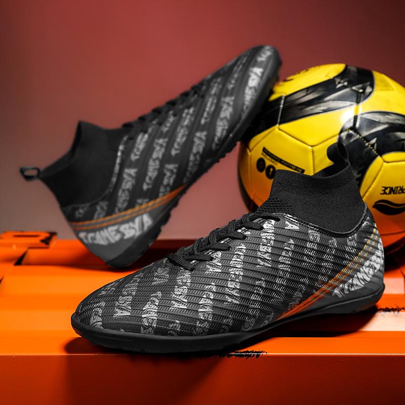 2025 Fashion Men's Football Shoe Association Quick Five Up Football Nail Anti Slip Professional Ultra Light Training Football Bo