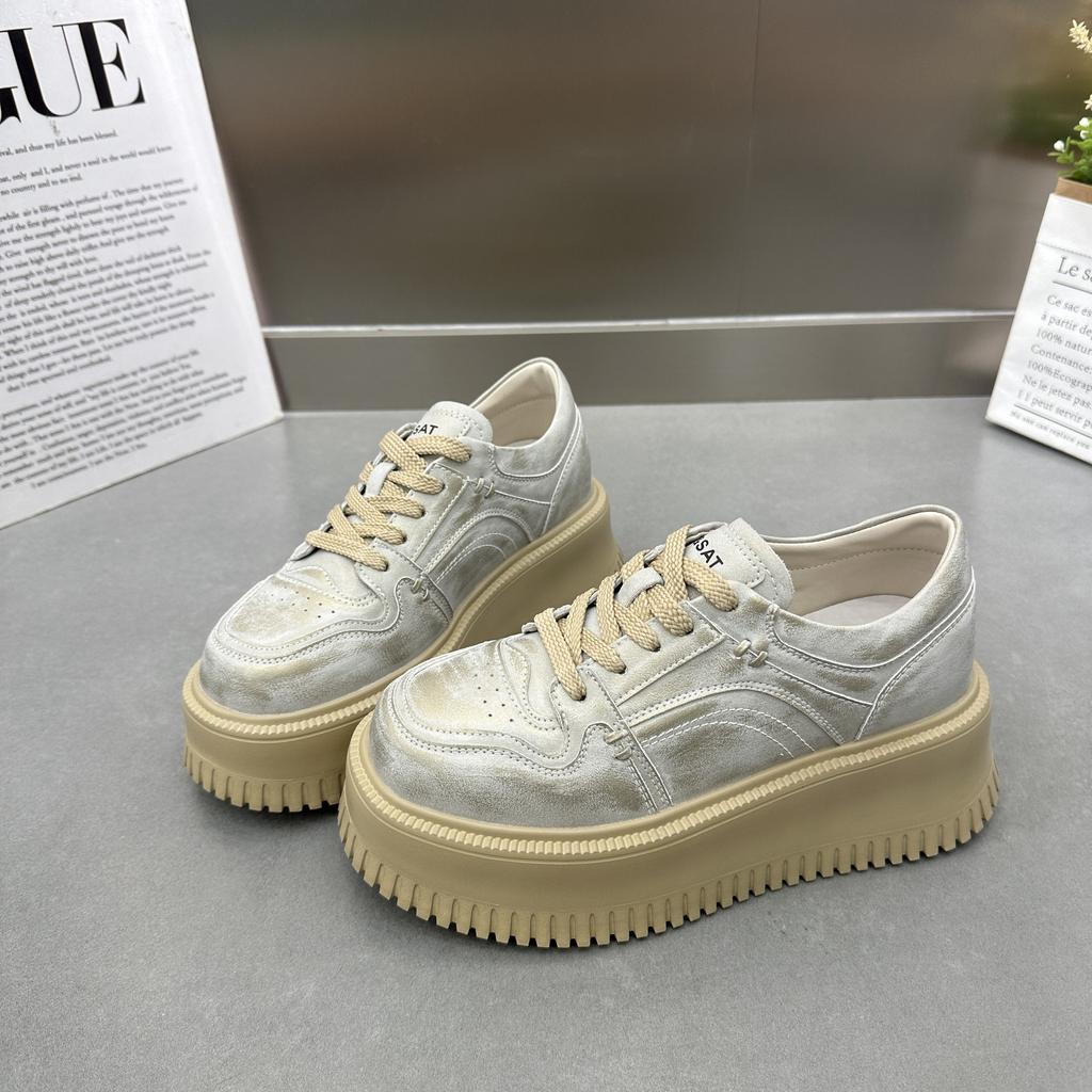 Muffin Sole White Shoes Women's Autumn New Breathable and Heightening Board Shoes