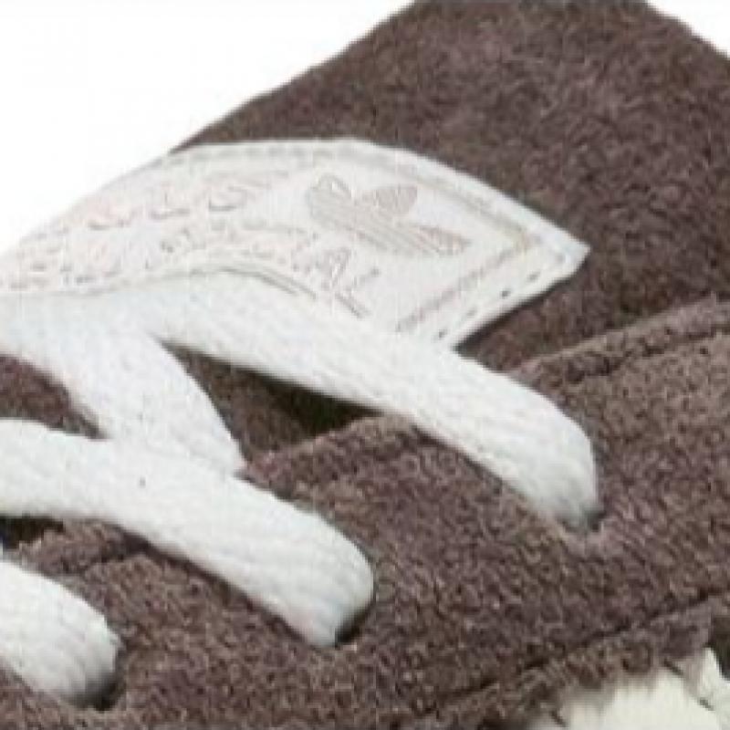 AdidaS Women S Handball Spezial SneakerS earthStrata If6490
