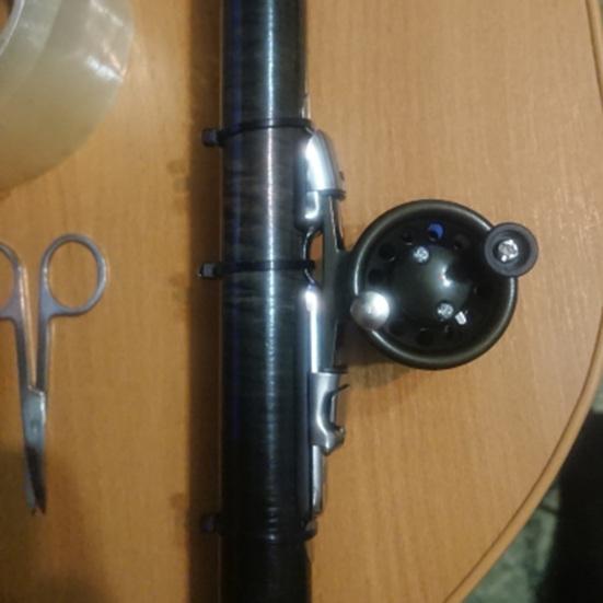 Регулируемая палуба рыболовного судна Ударопрочная Нелегко ломается Надежное сиденье для рыболовной катушки Палубные рыболовные инструменты