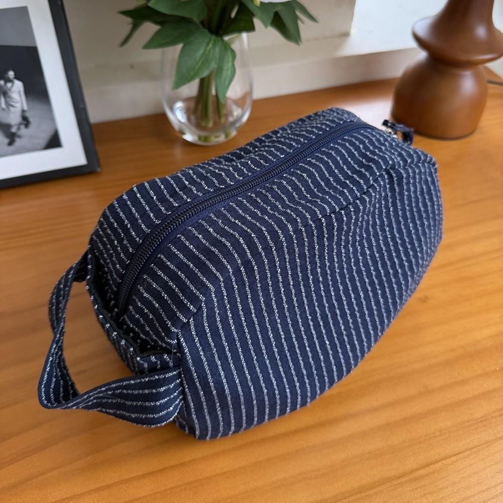 Lightweight Toiletry Bag Large Capacity Makeup Bag New Striped Cosmetic Bag Daily Use