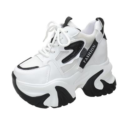 Модные женские высокие кроссовки 2025 Весна Женская обувь Черно-белые массивные кроссовки Дышащие кожаные туфли на танкетке Zapatos Casual Mujer