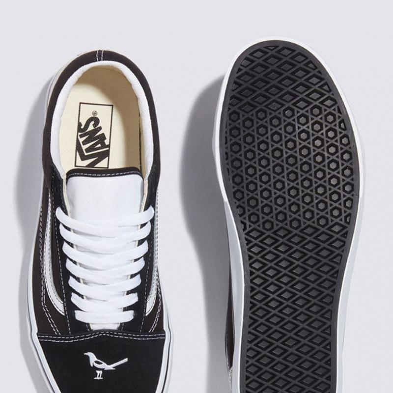 Barnes Old School сорока птица черная белая Vn000cr5bpb1