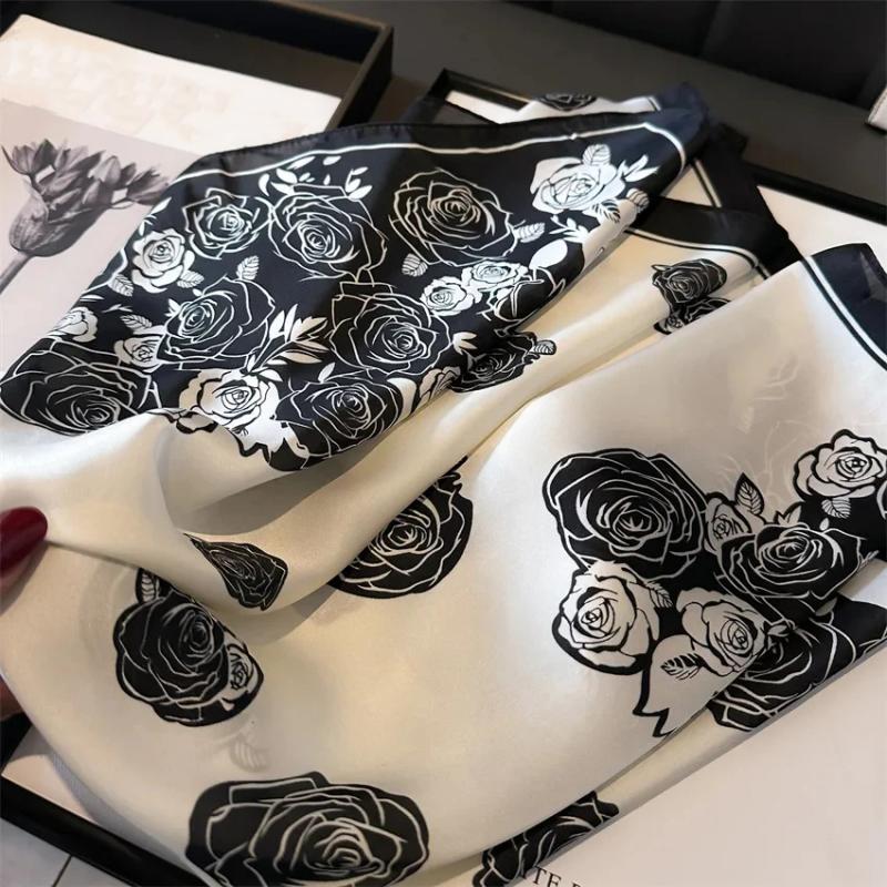 Luxury Silk Scarfs Square Scarf Korean Fashion Kerchief Popular Silk Scarves Bandanna Wraps Scarf Decoration Shawl 70*70CM