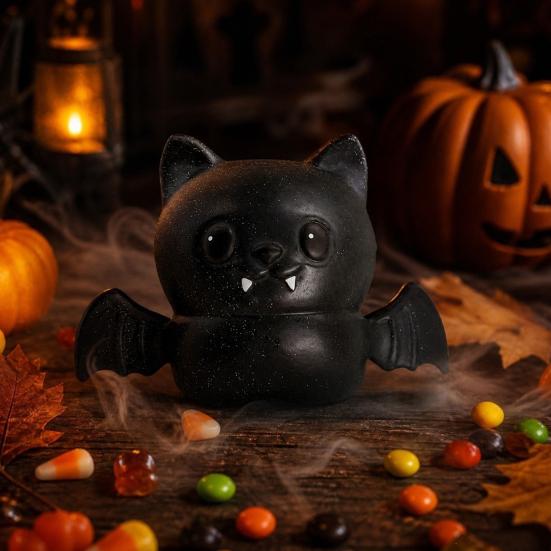 Anti-stress Toy Halloween Bat Squeeze Toy, Spooky Stress Relief Hand Relaxation Ball Fidget Party Favors for Kids Adults