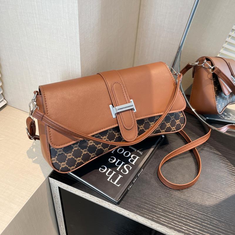 Niche Design Underarm Bag Women's 2025 New Trendy Simple and Versatile Small Square Bag Casual Shoulder Messenger Bag