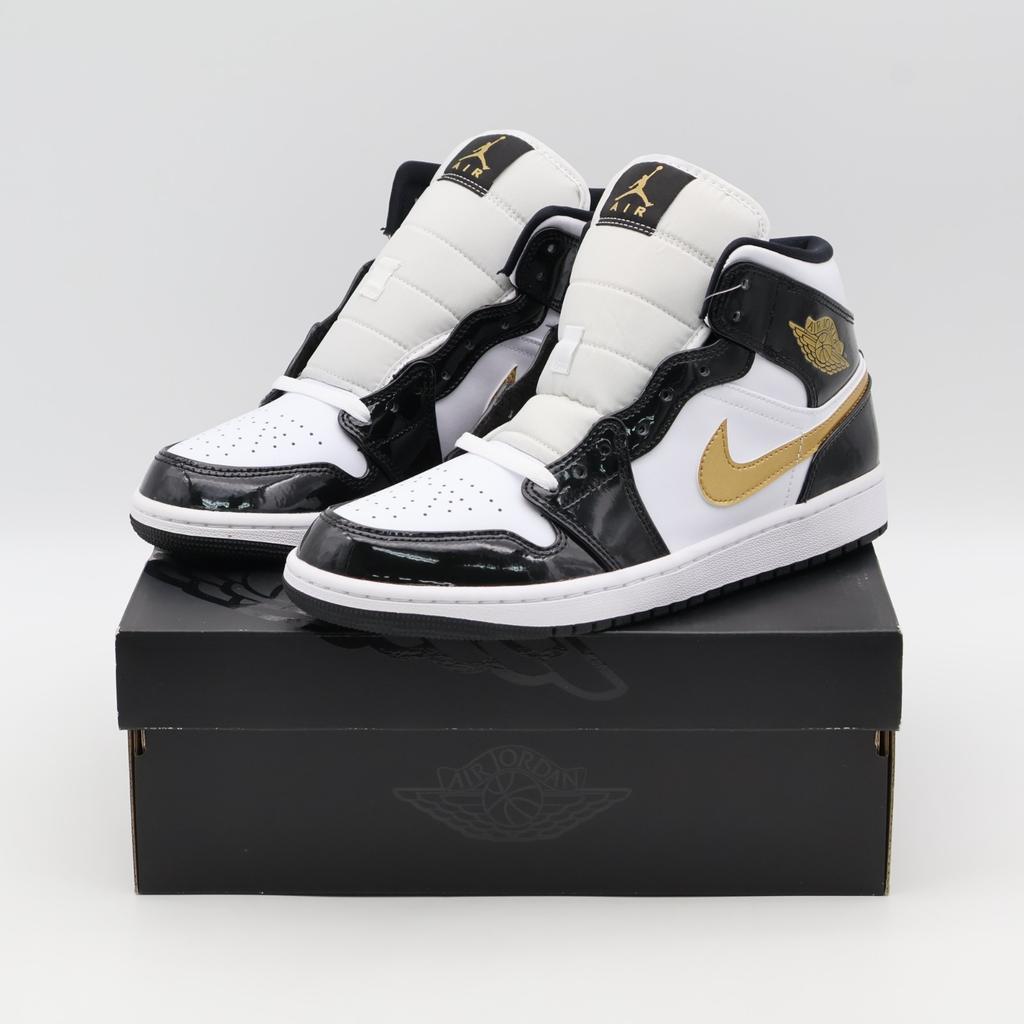 852542-007 Nike Air Jordan 1 Mid SE Металлический Золотой Лакированный Черный Белый (Мужской)