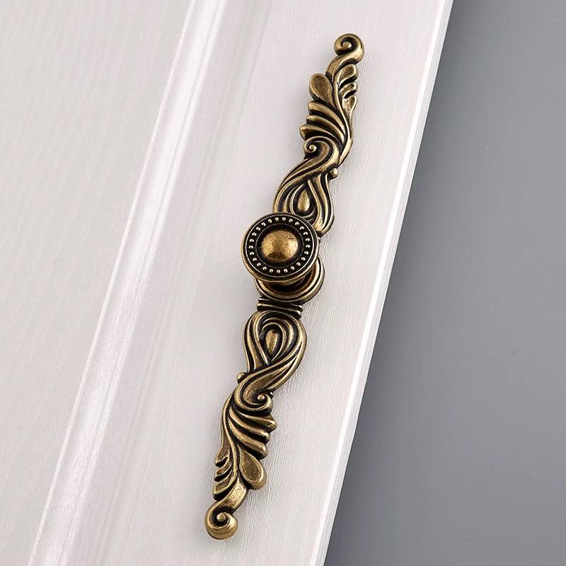 Drawer Cupboard Handles Zinc Alloy Antique Furniture Handles Wardrobe Cabinet Knobs Kitchen Accessories Home Cabinet Handles