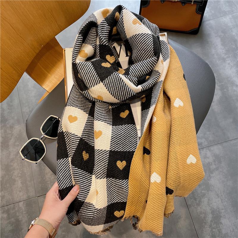 Женский клетчатый шарф из искусственного кашемира с украшением в виде сердца - толстый, с кисточками для тепла