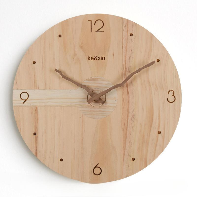 Solid Wood Wall Clocks Elegant Creative Silent Aesthetic Clock Circular Unique Ornaments for Home Interior Decoration House Accessories Interior Home