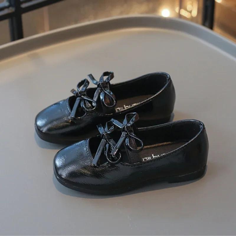 Весна Осень Детские кожаные туфли Простые классические туфли на плоской подошве для девочек Модные универсальные детские повседневные нескользящие балетки Мягкие