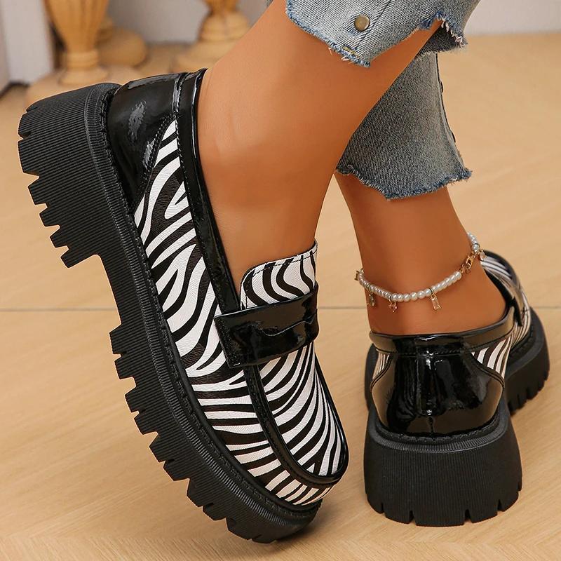 Туфли-лодочки на массивной платформе с принтом коровы и зебры женские 2025 осень из искусственной кожи на толстой подошве лоферы женские большого размера униформа обувь лолиты