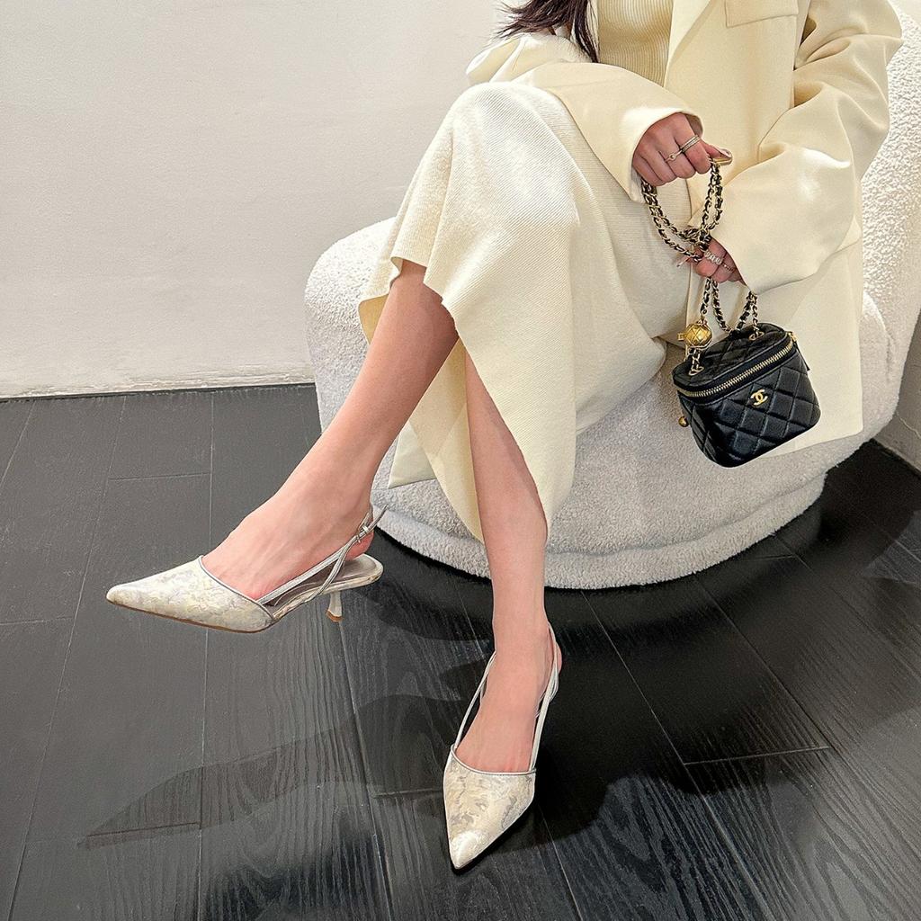 Холодный китайский стиль · Вышитые сандалии с острым задником, женские, новинка весны 2024 года, на высоком каблуке