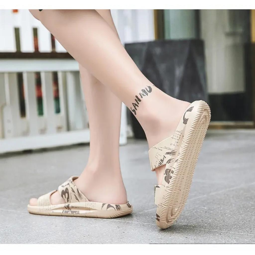 2025 Мужские летние тапочки Пляжные сандалии С принтом На толстой подошве Мальчиковые Домашние тапочки для ванной С принтом ЕВА Накладные Комнатные тапочки Нескользкие