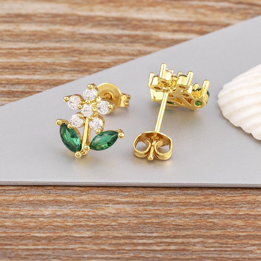 Nidin New Fashion Shiny Zircon Heart Stud Earrings Personalized Women Girls Party Wedding Engagement Romantic Jewelry Gift