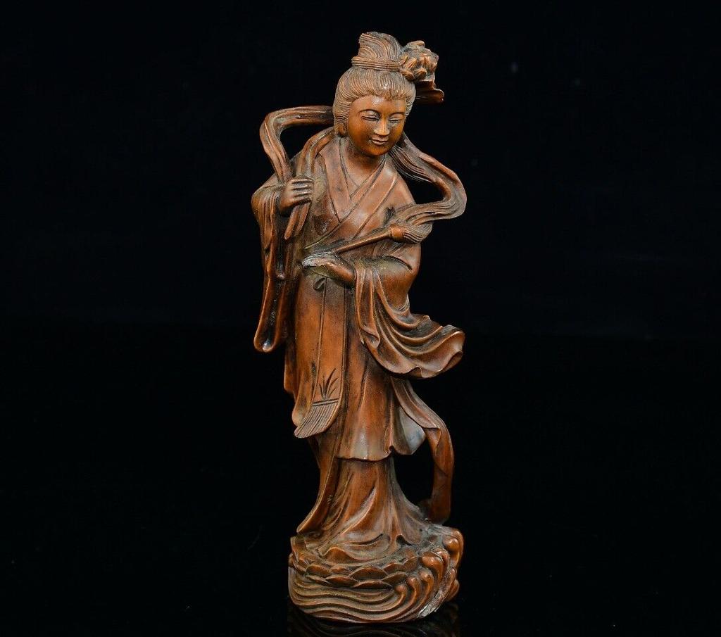 Chinese Antique Boxwood Carved Beautiful Woman Statue Sculpture Home Decor Art