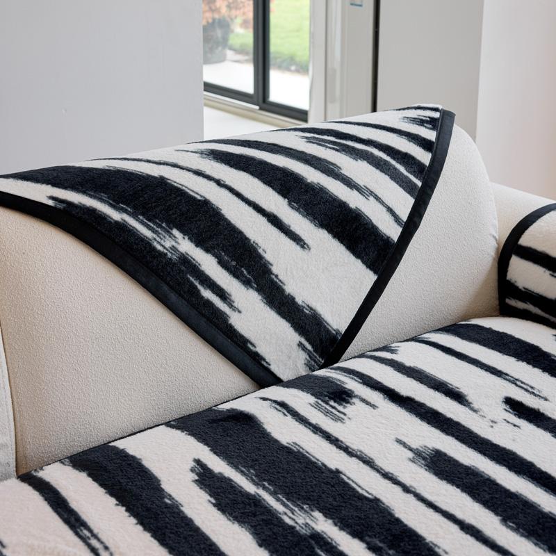 Утолщенные чехлы для диванов из плюша с кроликом, роскошные нескользящие мягкие чехлы для диванных подушек, высококачественные универсальные диванные полотенца для гостиной