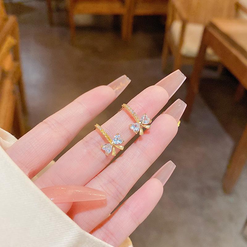 Элегантные серьги-бантики с микро-инкрустацией цирконием для женщин - серебро 925 пробы, корейский тренд, роскошь