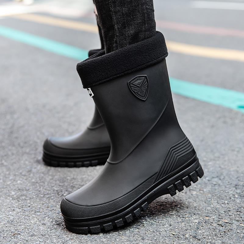 Fashion Men's Waterproof Shoes Rain Boots Medium Tube Korean Version Japanese Rubber Shoes Foot Cover Adult Foreign Trade Export
