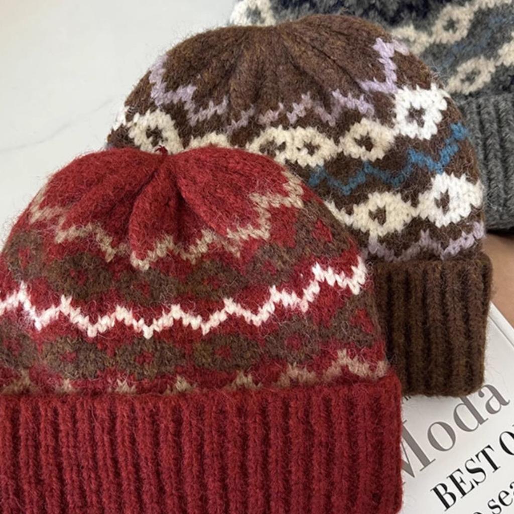 Вязаная шерстяная шапка для женщин на осень и зиму, универсальная, в стиле ретро, теплая, подчеркивающая лицо, модная, высокого класса, для улицы, защищающая от холода, шапка-бини