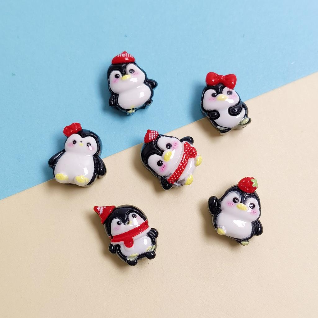 100Pcs/Lot Miniature Resin Penguin Figurines Bulk 10*15MM Mini Resin Penguin Animals Figures for Cake Topper Fairy Garden Decor