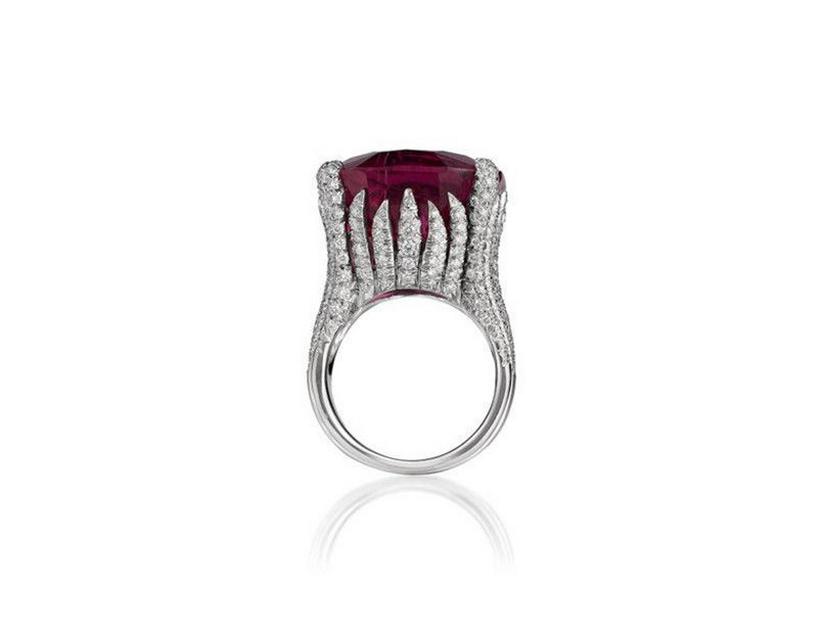 Elegant Ruby Diamond Geometric Ring - Luxurious European & American Style for Women