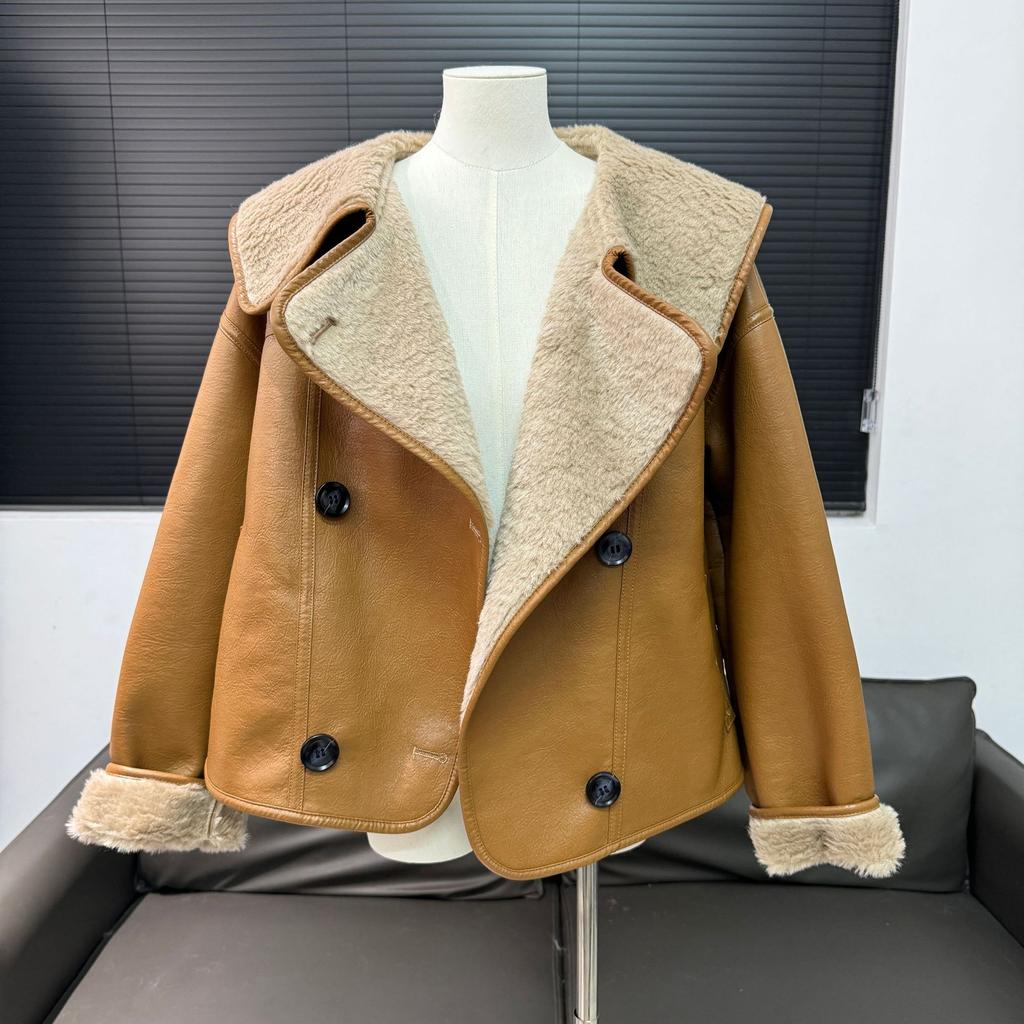 Теплая и экологически чистая меховая куртка-комбинация для женщин, зимняя новая повседневная куртка из искусственной овечьей шерсти в корейском стиле из кожи