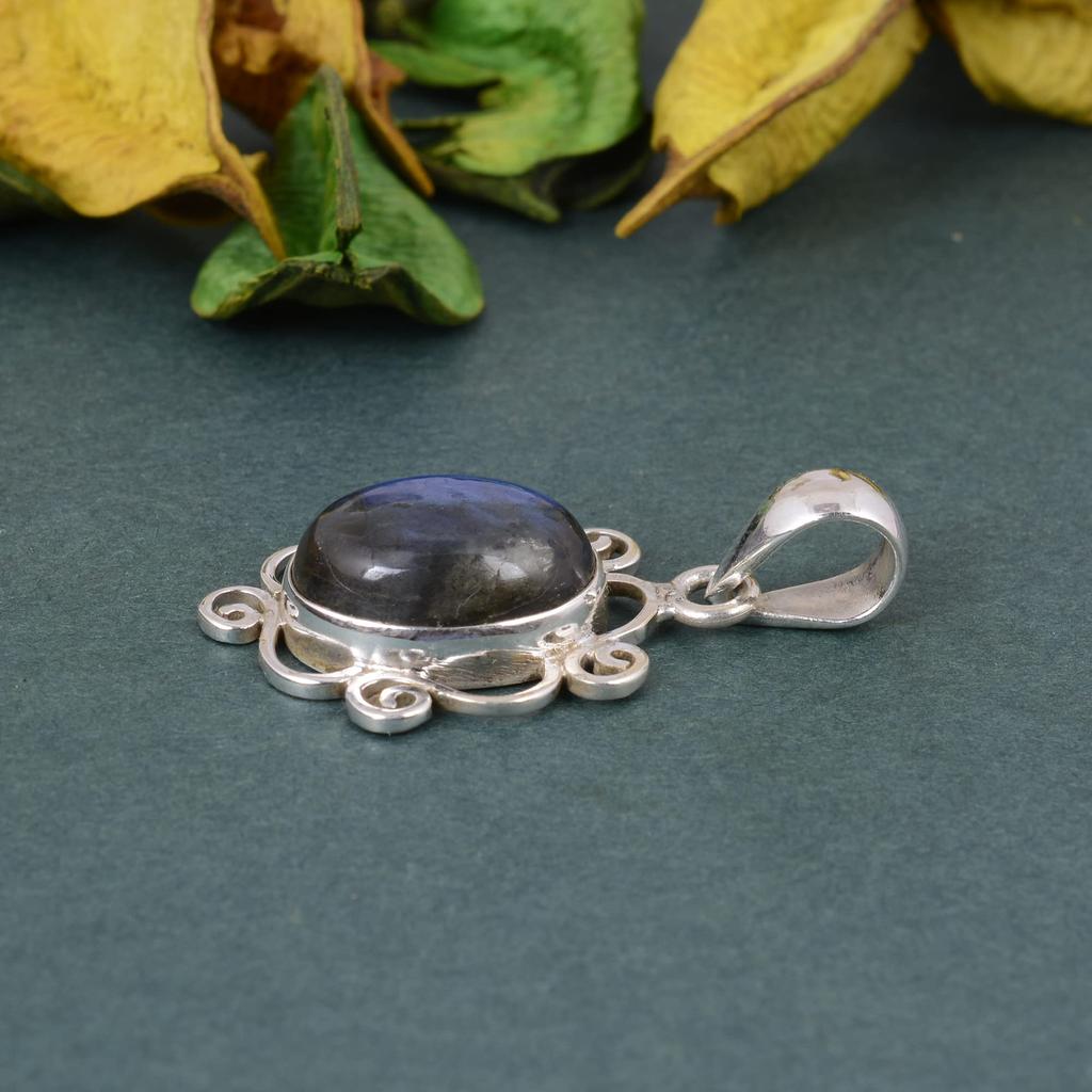 Labradorite Pendant Oval Cabochon Solid 925 Sterling Silver Gemstone Pendant Without Chain Jewelry For Women or Girls - 5.37 Gms