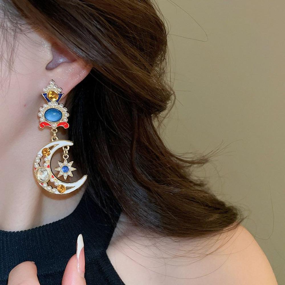 Light Luxury Star Pendant Earrings Ear Jewelry Moon Stud Earrings Vintage Earrings Women Female