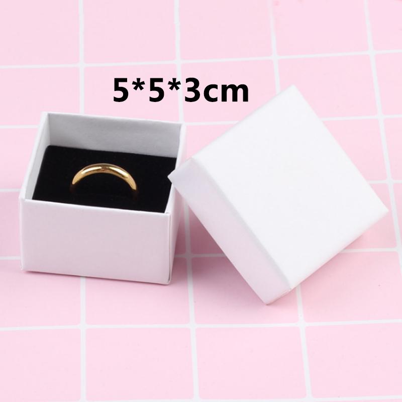 Модное хранение ювелирных изделий Простая коробка для колец и сережек Подарочные коробки Легко носить с собой Подарочная упаковка Чехол Мода Много цветов на выбор Шкатулка для драгоценностей