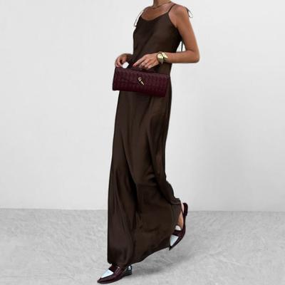 Новое весеннее платье черного цвета с жемчугом, ацетатный сарафан, женское летнее платье с широкими плечевыми лямками, облегающее талию, длинная юбка